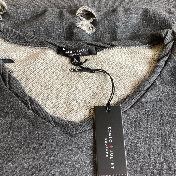 New Romeo + Juliet Grey 80%Cotton 40%Polyester Long Sleeve Pullover size S - Picture 11 of 15